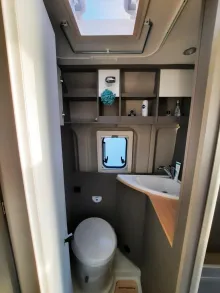 Fahrzeugbild LMC Innovan 600 #18