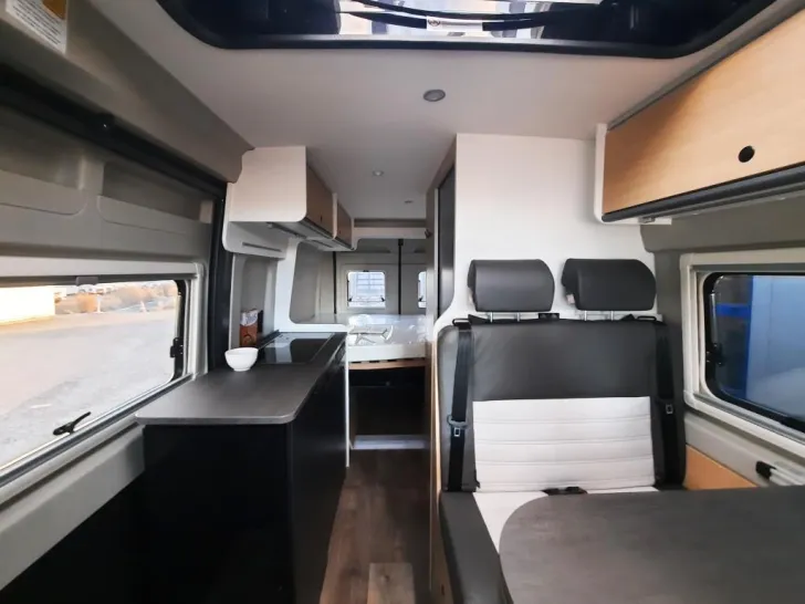 Fahrzeugbild Sunlight Camper Van Cliff 600 X RT Verfüg./Sparen Sie 5.901,- € #5