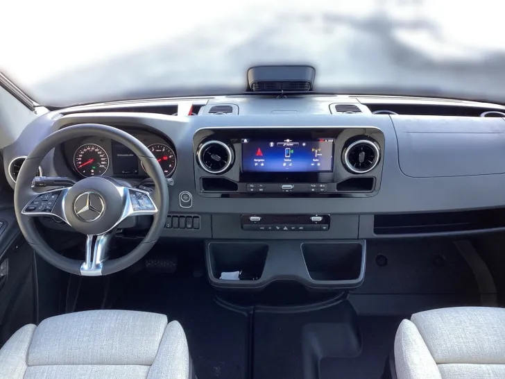 Fahrzeugbild Hymer Venture S Mercedes #10