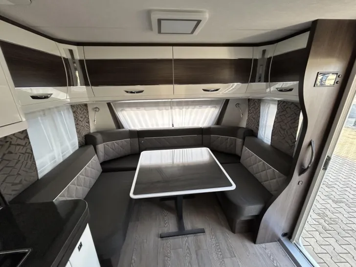 Fahrzeugbild Hobby Prestige 650 KFU #10