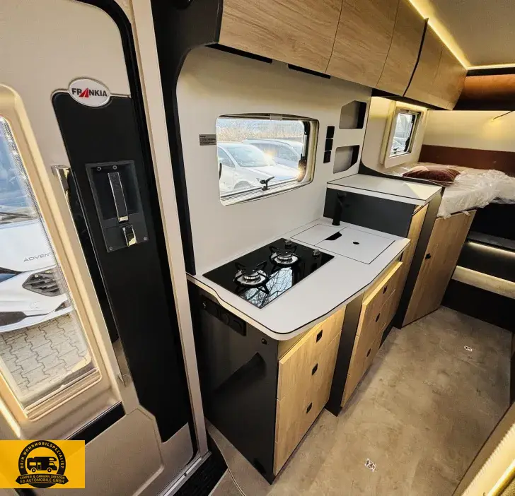 Fahrzeugbild Frankia M-Line NEO MT 7 GDK PEACH 3,5t #MY26 #28