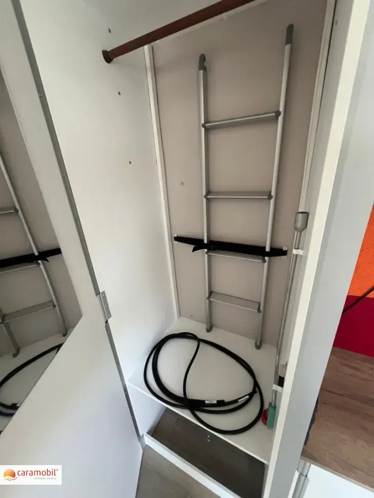 Fahrzeugbild Hobby Beachy 420+ Autarkvorbereitung/Elektroheizung #10