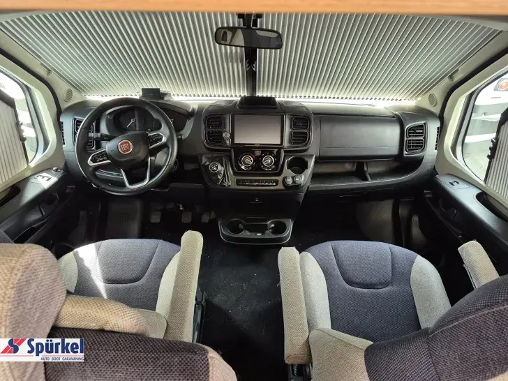 Fahrzeugbild Weinsberg CaraHome 650 DG *bis 5 Tage*Probewohnen* #10