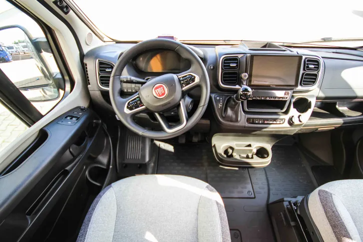 Fahrzeugbild Knaus BoxLife Pro 630 FREEWAY 60 Years Care-Drive-Co-Driv. | 4.000 KG #14