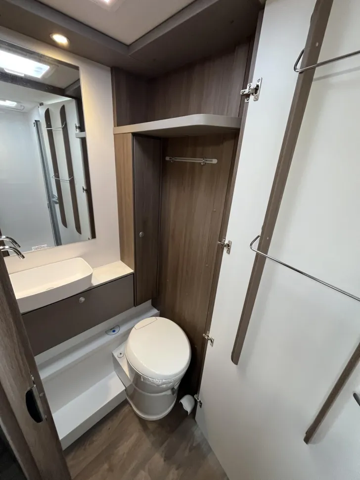 Fahrzeugbild Carado T 459 #11