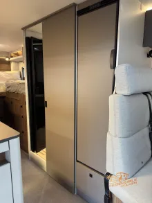 Fahrzeugbild LMC Cruiser 740 EL #15