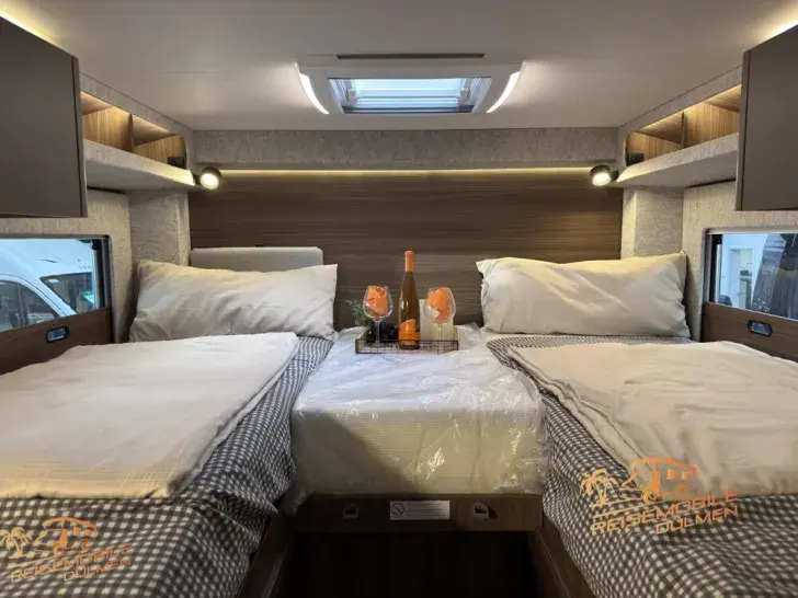 Fahrzeugbild LMC Cruiser 740 EL #17