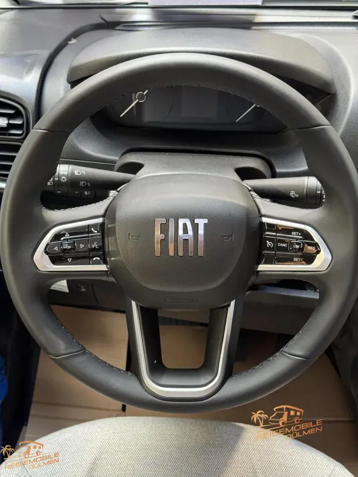 Fahrzeugbild LMC Cruiser 740 EL #27