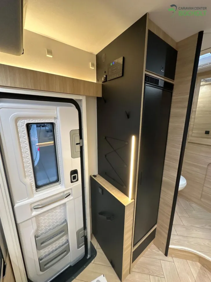 Fahrzeugbild Challenger Graphite 260 Modell 2026 / AHK / Drive / Artic #11