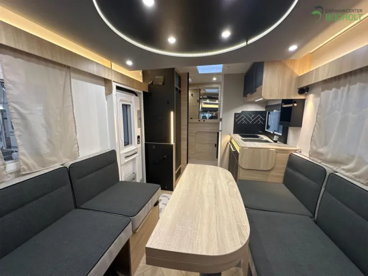 Fahrzeugbild Challenger Graphite 260 Modell 2026 / AHK / Drive / Artic #2