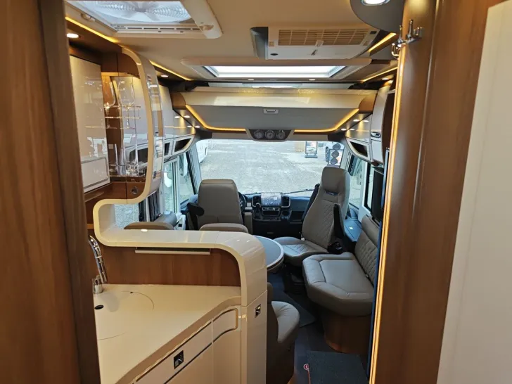 Fahrzeugbild Carthago chic e-line I 50 LE SIE SPAREN 28.810,- #22