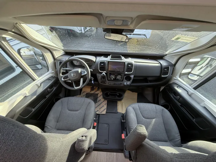 Fahrzeugbild Hobby ONTOUR C 680 GE 8-Gang Automatik 140 PS #17