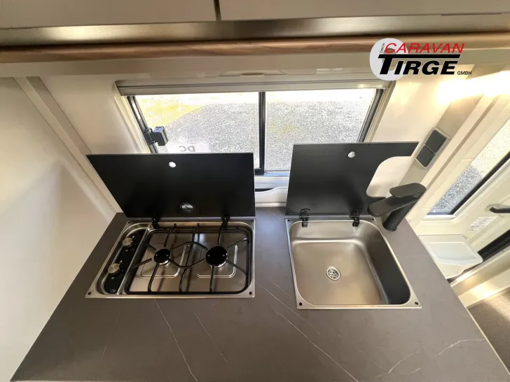 Fahrzeugbild Dethleffs Nomad 490 EST #7