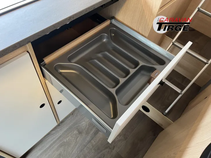 Fahrzeugbild Sunlight Adventure V 67S #20