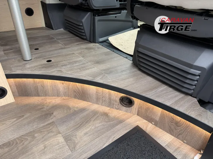 Fahrzeugbild Sunlight Adventure Cliff 640 #24