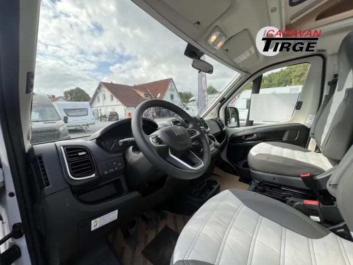 Fahrzeugbild Sunlight Adventure V 67S #15