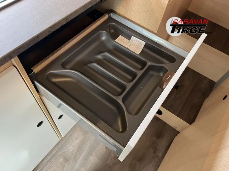 Fahrzeugbild Sunlight Adventure V 67S #20