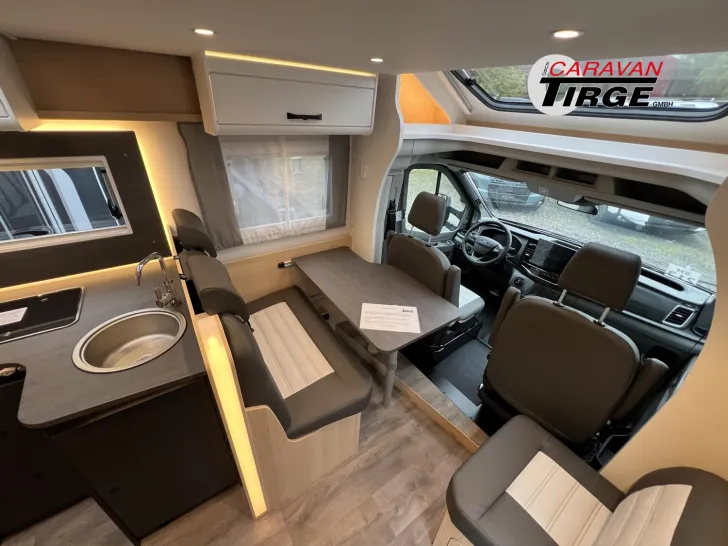 Fahrzeugbild Sunlight Adventure T Ford 690L #8