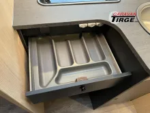 Fahrzeugbild Sunlight Adventure T Ford 680 #12
