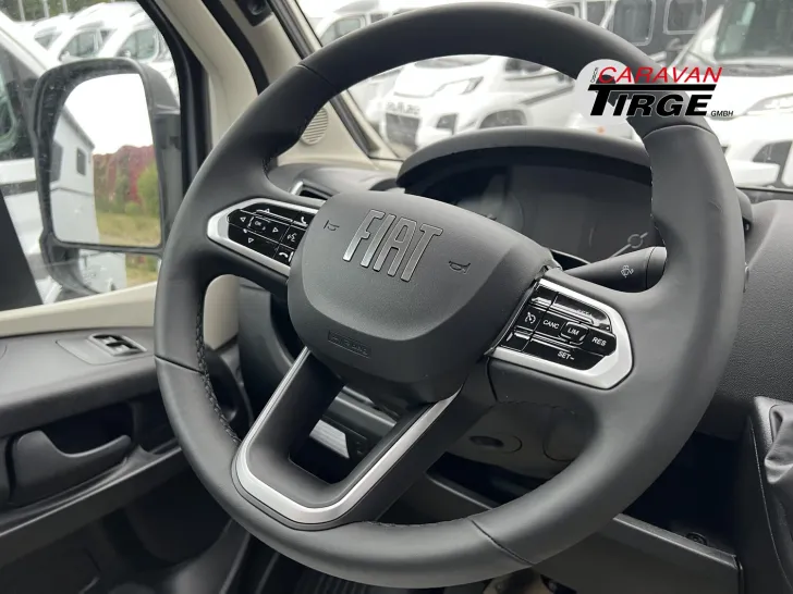 Fahrzeugbild Sunlight Adventure V 60 #10