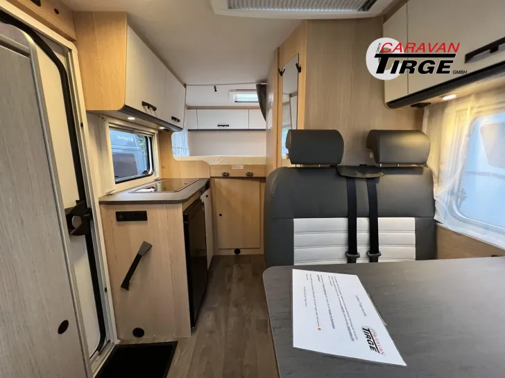 Fahrzeugbild Sunlight Adventure V 60 #11