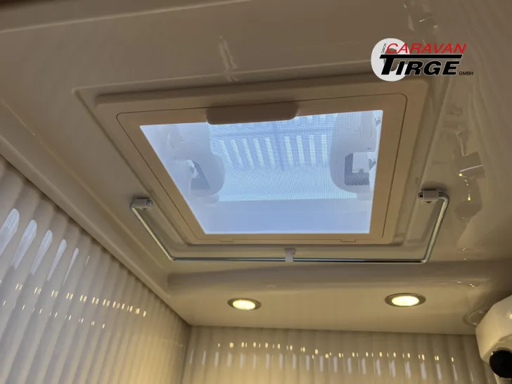 Fahrzeugbild Sunlight Adventure V 60 #18