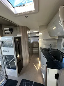 Fahrzeugbild Bürstner Lyseo I 727 G #8