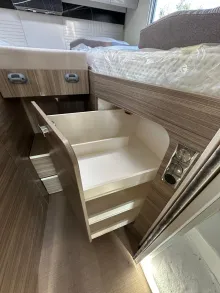 Fahrzeugbild Bürstner Lyseo I 727 G #14