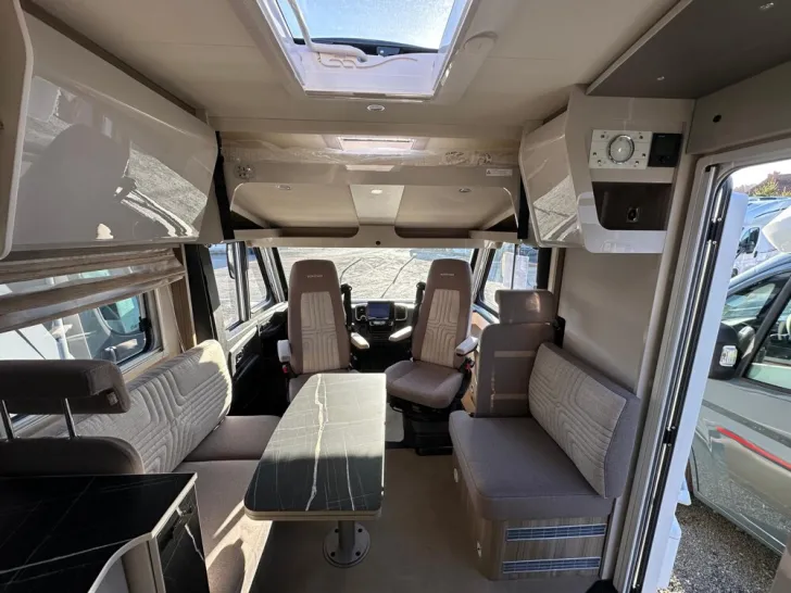 Fahrzeugbild Bürstner Lyseo I 727 G #19