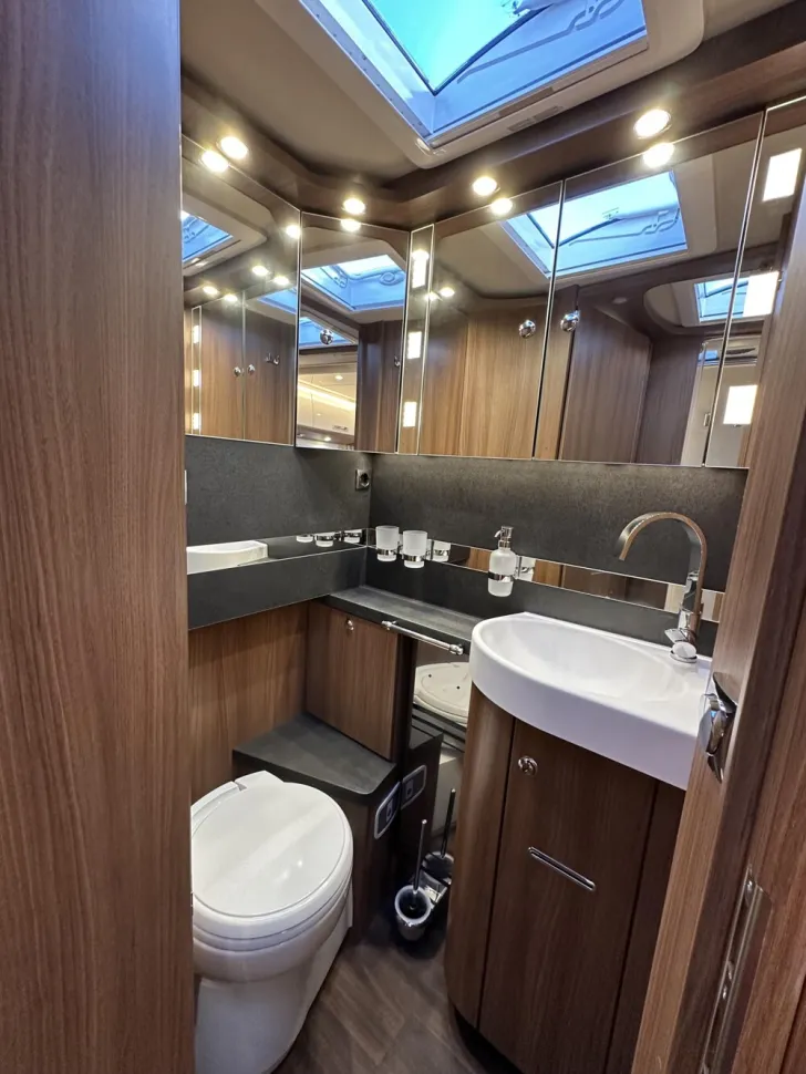 Fahrzeugbild Carthago chic e-line I 50 LE DA #18