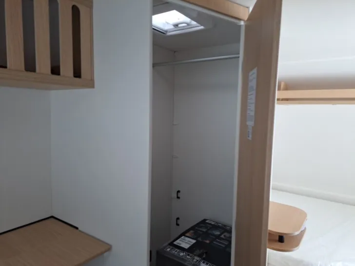 Fahrzeugbild LMC e:dero 400 C #12