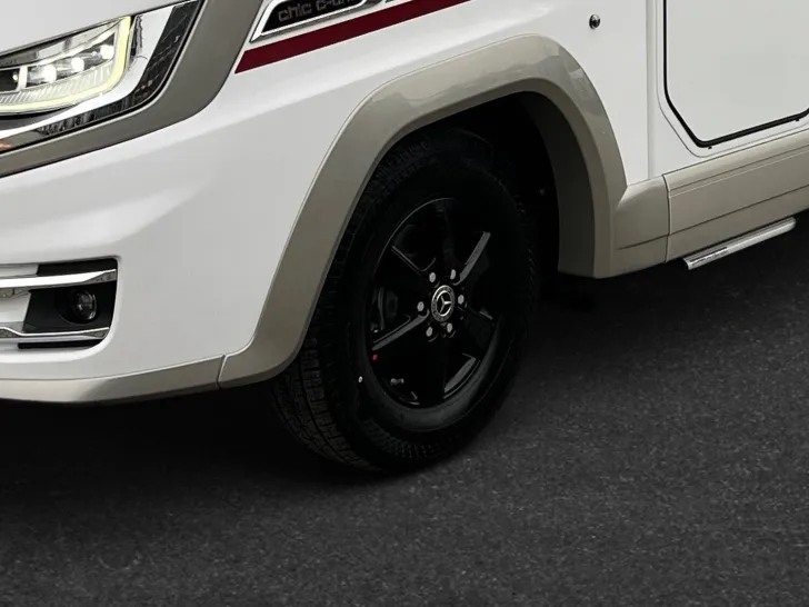 Fahrzeugbild Carthago chic c-line I 4.9 LE Mercedes (313) #8