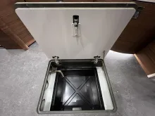 Fahrzeugbild Carthago chic c-line I 4.9 LE Mercedes (313) #38