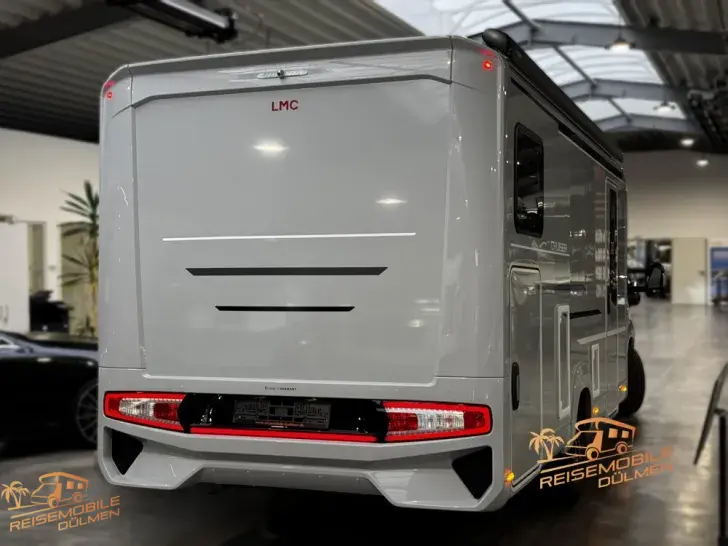 Fahrzeugbild LMC Cruiser 750 EL 8G. Auto. #7