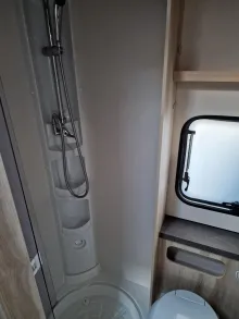 Fahrzeugbild Hobby De Luxe 545 KMF - stark reduziert/Vorzelt #13