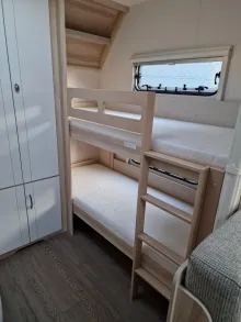 Fahrzeugbild Hobby De Luxe 545 KMF - stark reduziert/Vorzelt #16