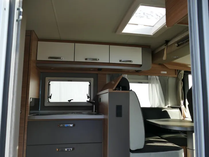 Fahrzeugbild Weinsberg CaraCore 650 MF #7