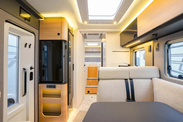 Fahrzeugbild Hymer B-Klasse MC I 680 **PREISVORTEIL: 18.840 EURO** #8