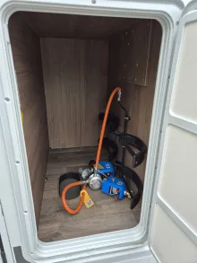 Fahrzeugbild Carado T447 pro+ *Hubbett*Markise*Safety-Paket* #39