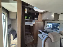 Fahrzeugbild Carado T447 pro+ *LED*Hubbett*180PS* #21