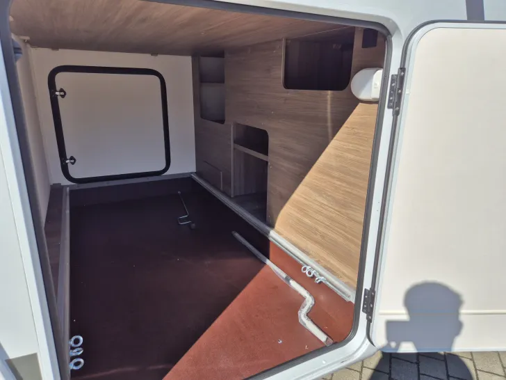 Fahrzeugbild Carado T447 pro+ *LED*Hubbett*180PS* #34