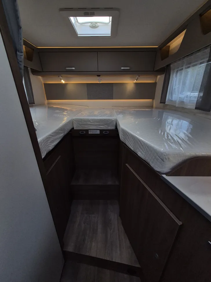 Fahrzeugbild Carado T338 pro+ *LED*Hubbett*Digital-Paket* #31