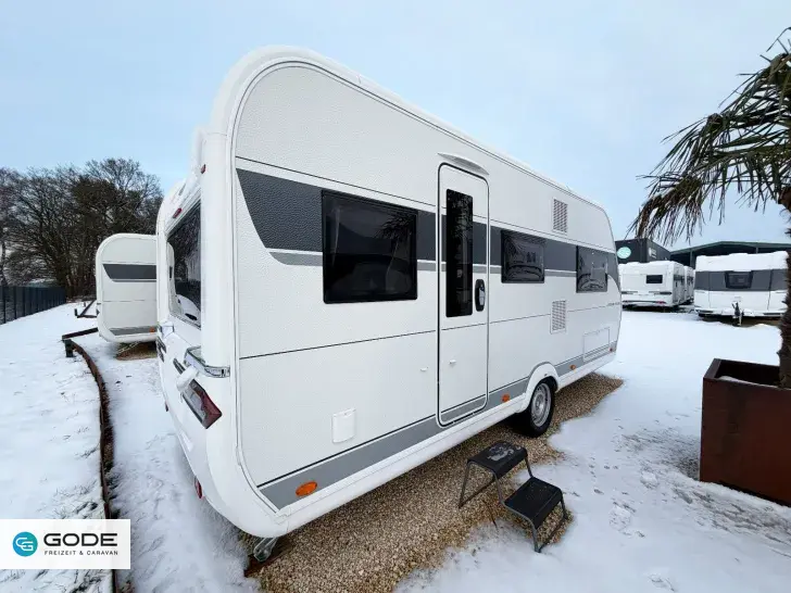 Fahrzeugbild Hobby Excellent Edition 495 UL/Autarkpaket/Bettverbrei #4