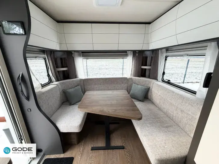 Fahrzeugbild Hobby Excellent Edition 495 UL/Autarkpaket/Bettverbrei #7