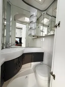 Fahrzeugbild Hobby Excellent Edition 495 UL/Autarkpaket/Bettverbrei #20