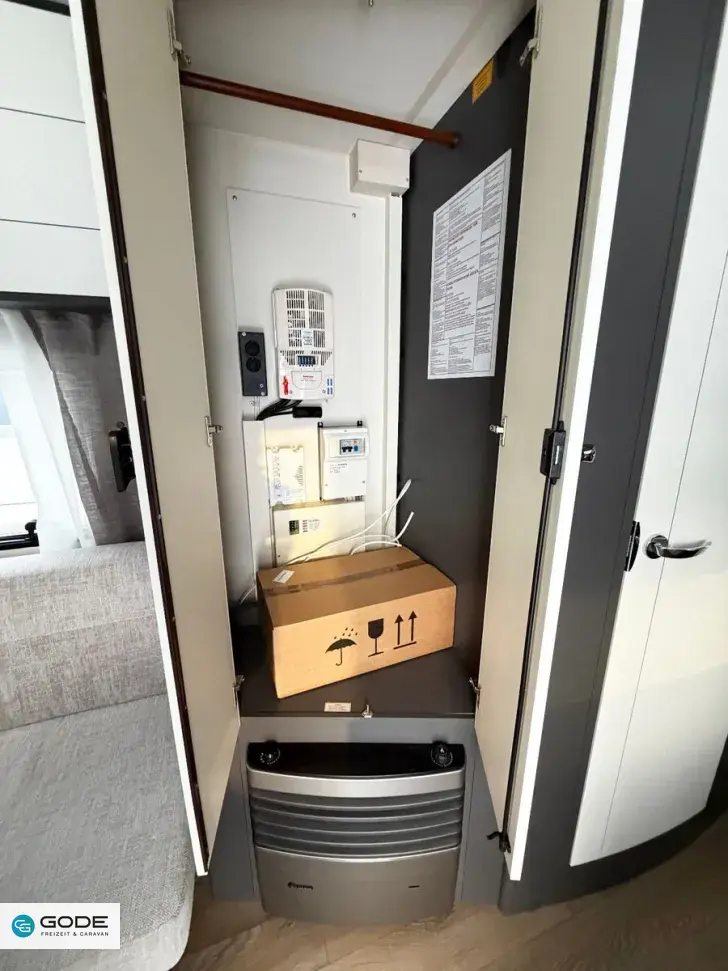 Fahrzeugbild Hobby Excellent Edition 495 UL/Autarkpaket/Bettverbrei #16