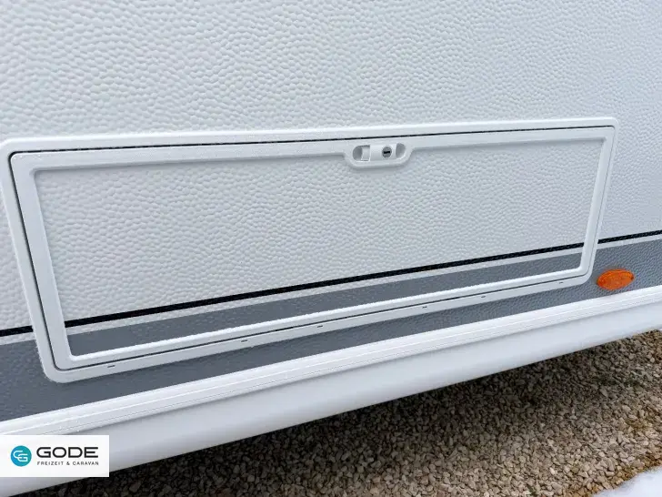 Fahrzeugbild Hobby De Luxe 460 SL/Bettverbreitung/Vorzeltsteckdose #24