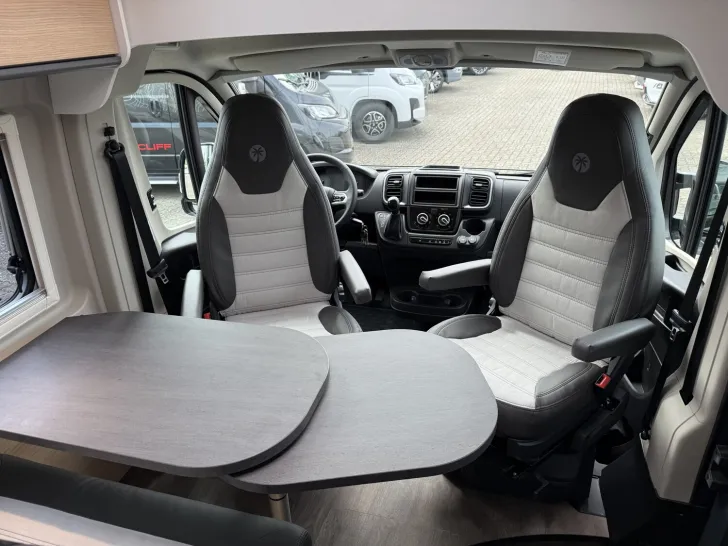 Fahrzeugbild Sunlight Adventure Cliff 640 Fiat #10