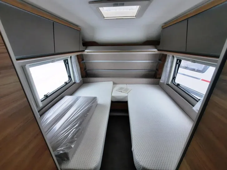 Fahrzeugbild Dethleffs Nomad 490 EST Verfüg./Sparen Sie 7.445,- € #11
