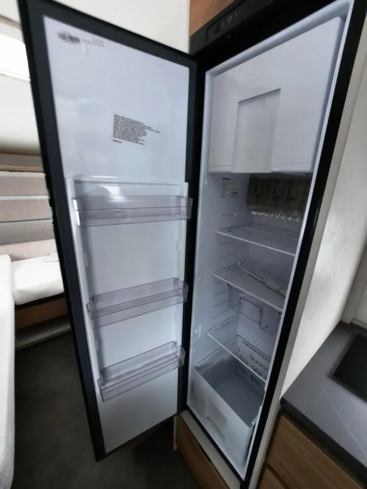 Fahrzeugbild Dethleffs Nomad 490 EST Verfüg./Sparen Sie 7.445,- € #15